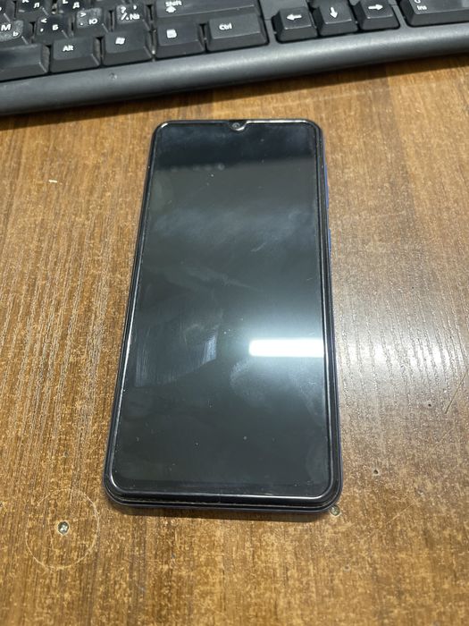 Samsung A50 б/у!!