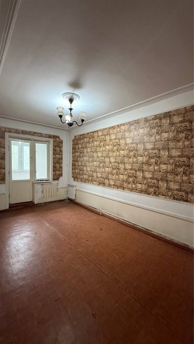 Продается 4 ком. Квартира