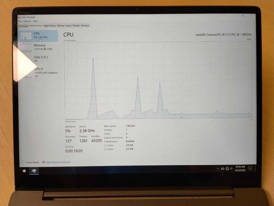 CHUWI Gemibook cu 12 Gb memorie RAM, SSD 256 Gb