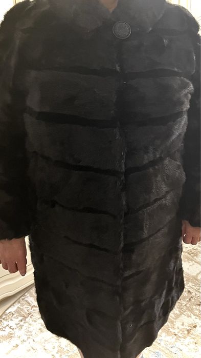 Продам шубу норковую