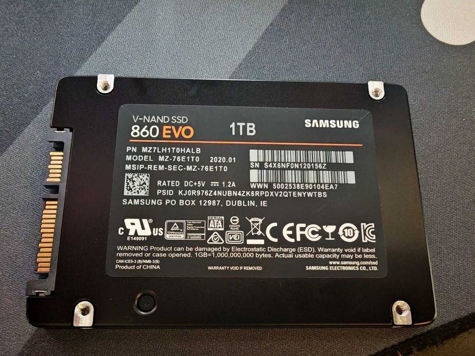 Диск Samsung 860 EVO 2.5 1TB SATA 3 SSD