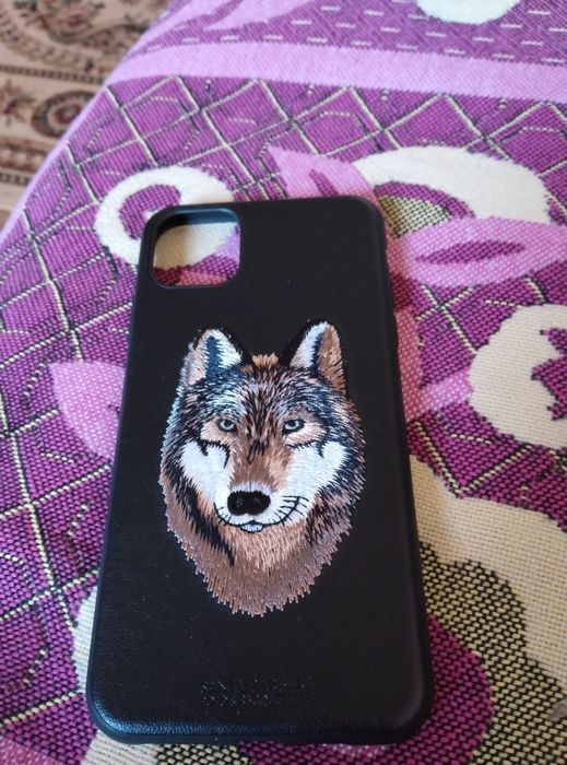 Продам чехлы от Айфона