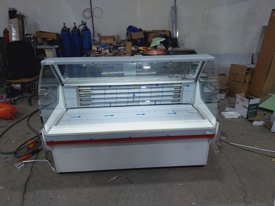 витрина холодильник
