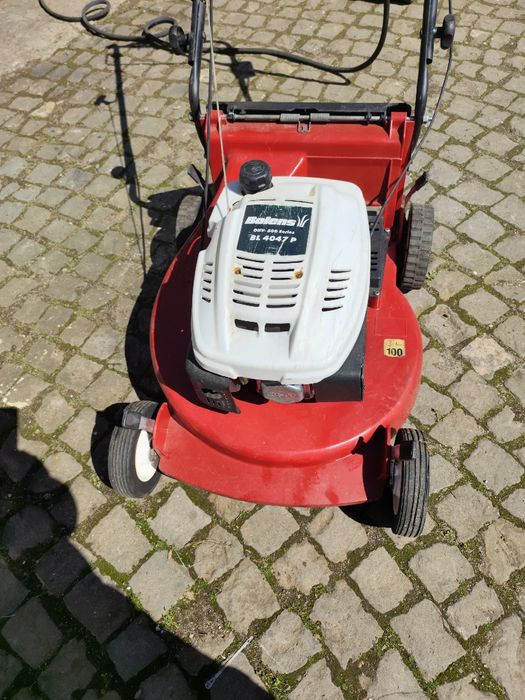 Бензинова косачка