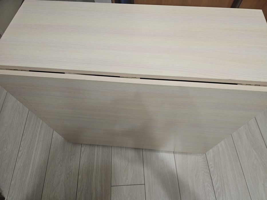 Продам стол раздвижной