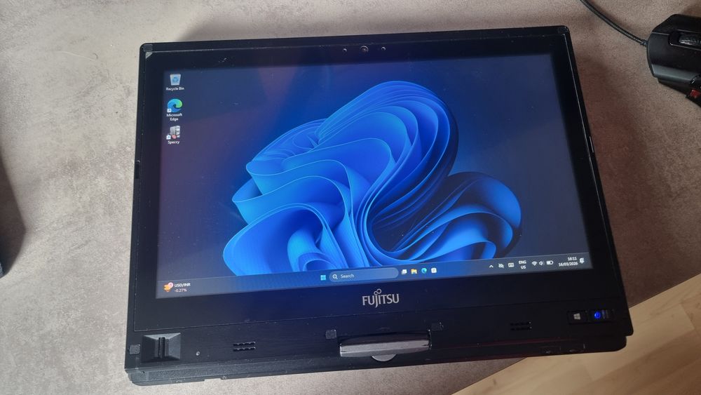 Laptop Fujitsu Lifebook t726