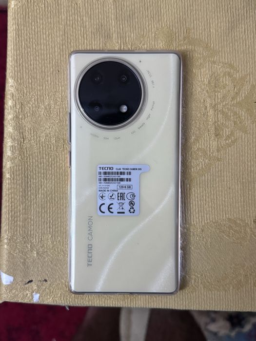 Tecno Camon 30S.