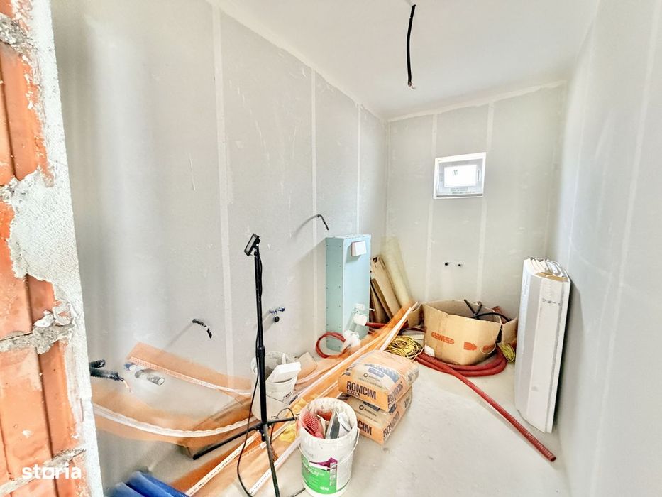 Duplex cu 3 camere cu toate utilitatile - drum asfaltat - Mosnita Noua