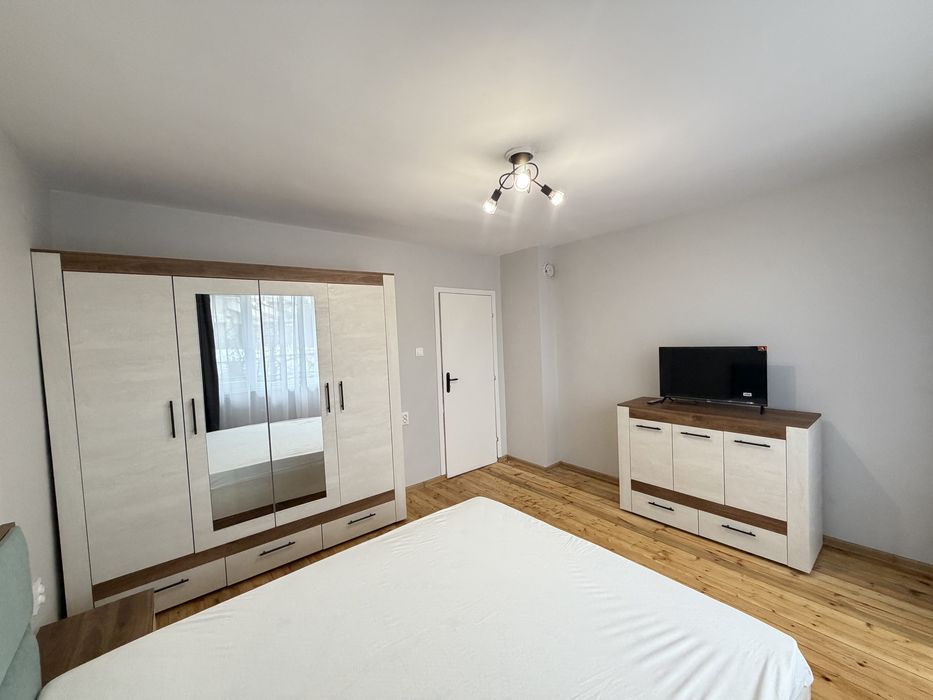 Под наем двустаен Парник