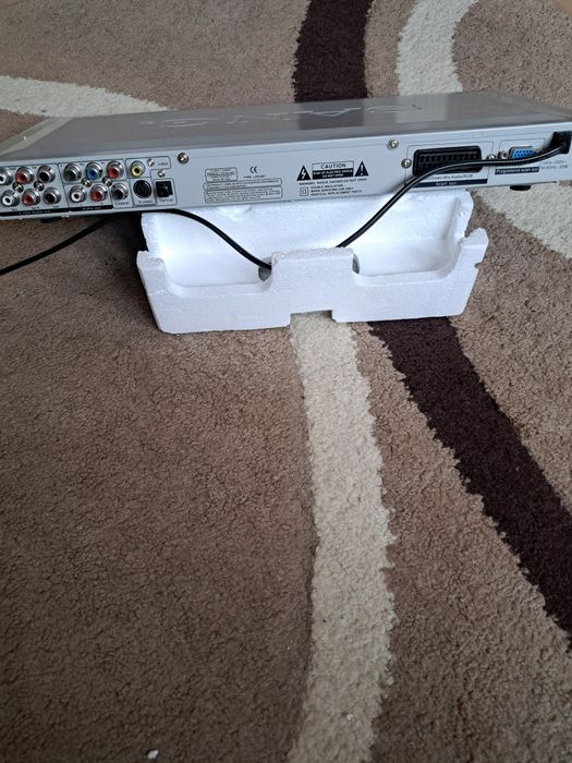 Чисто нов DVD player sаng