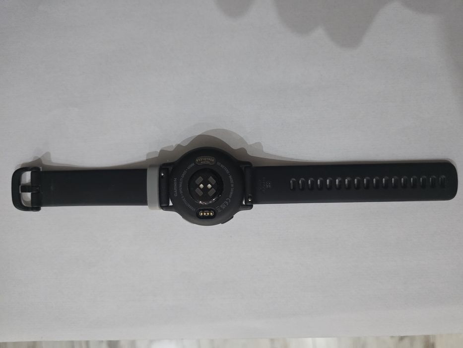 Смарт часовник Garmin Vivoactive 5