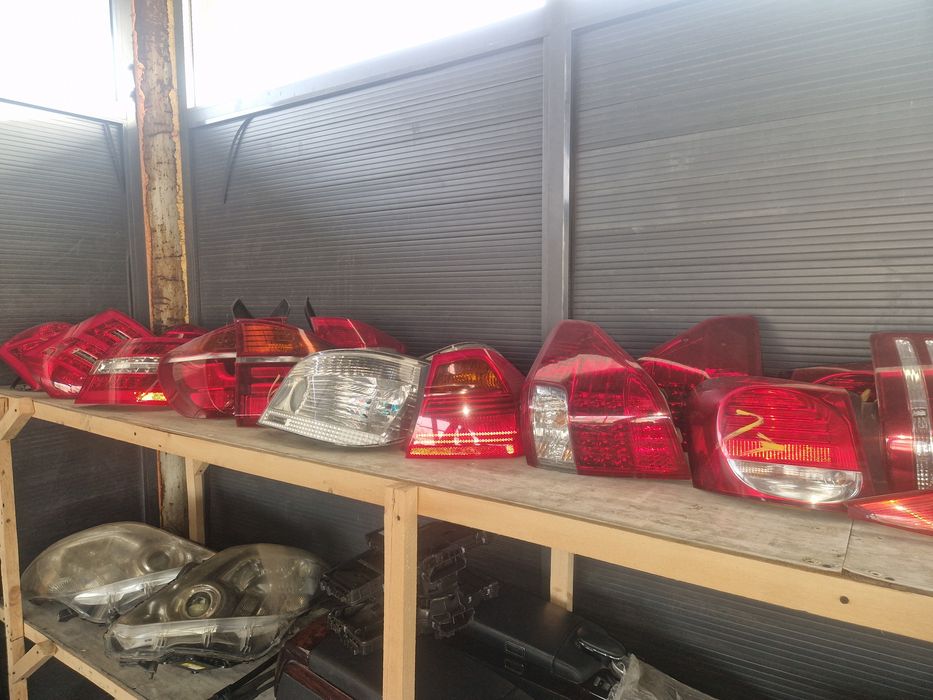 Б/У запчаст БМВ  Х5 , Мерс  212 , 221  , Лексус  gs 350 , Альфард