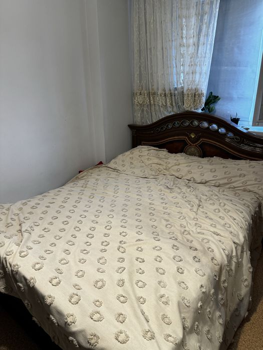Продам гарнитур спальный
