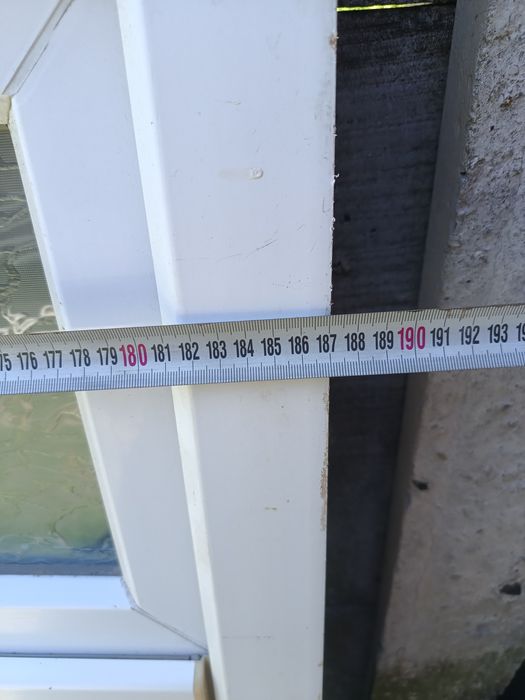 Uși și geamuri termopan de vânzare