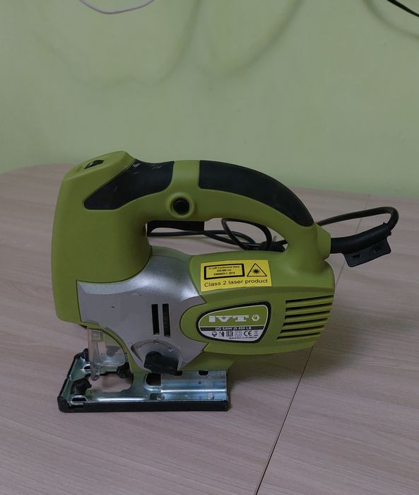 Продаётся лобзик и пчёлка!