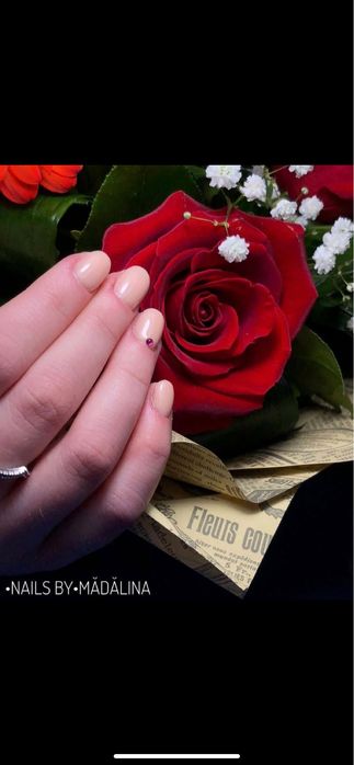 Servicii Manichiura Sibiu /Unghii cu gel