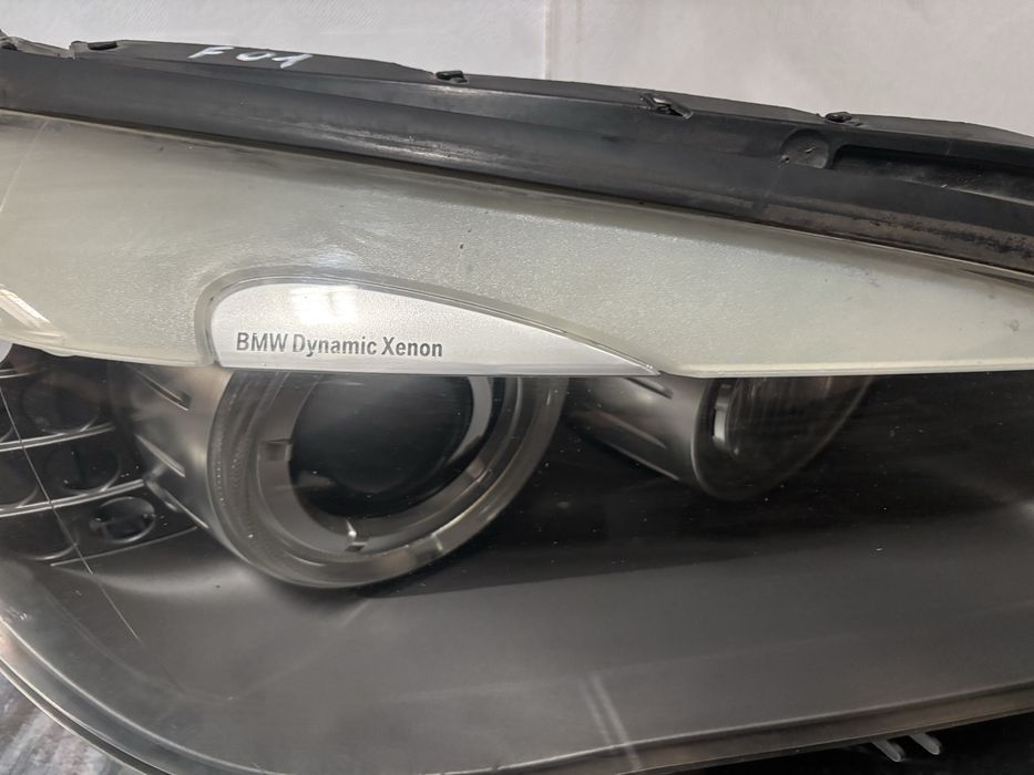 Десен фар BMW F01 dynamic xenon