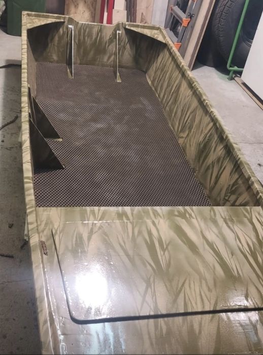 Продам лодку, плоскадонка!