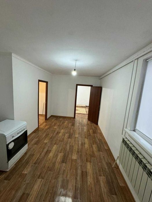 Екі времянка жалға беріледі.