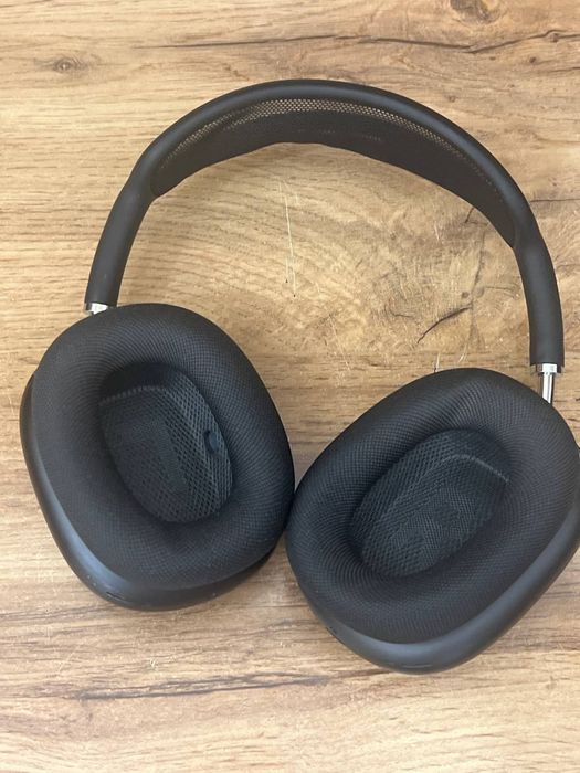 Airpods max с чехлом