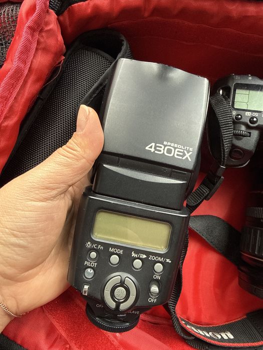 Canon 5D Mark II + объектив