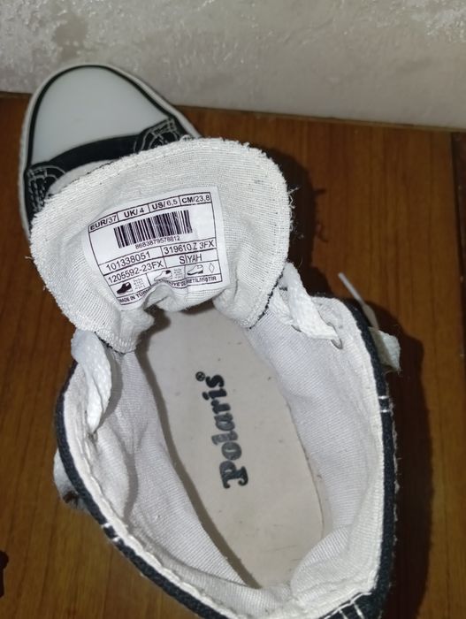 Кеды черного цвета