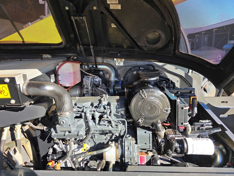 Incarcator telescopic New Holland TH 7.32