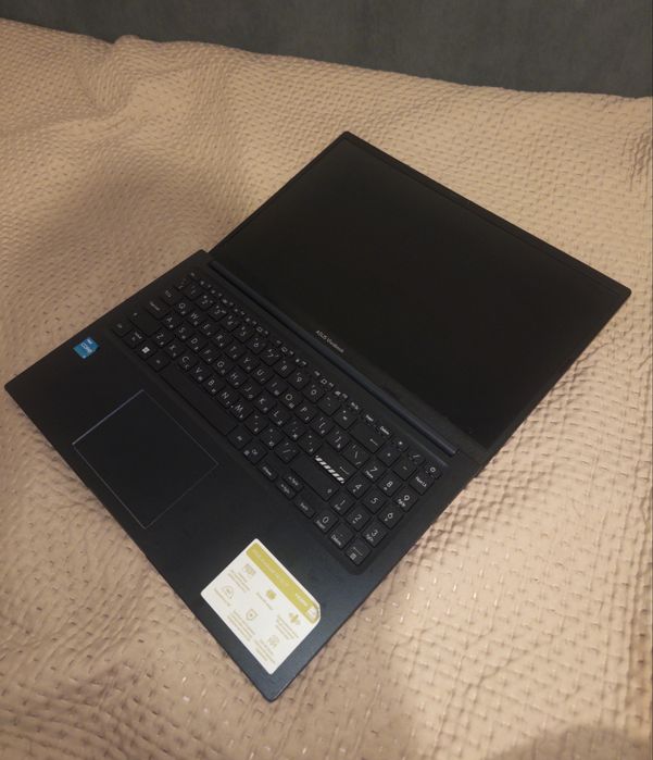 Ноутбук ASUS VivoBook