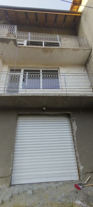 Продава се Къща в Перник, Драгановец - 210 кв.м за 548 €/кв.м - Снимка #2