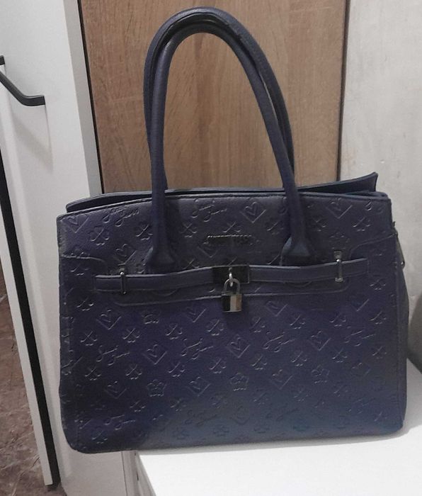 Дамска чанта. Синя.