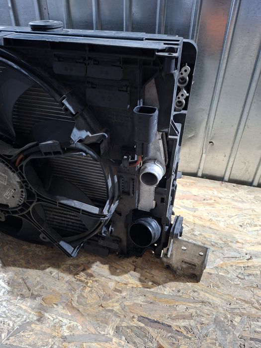 Set Radiatoare Complet cu Electroventilator BMW F10 F11 3.0d N57 (Pentru Direcție Hidraulică)