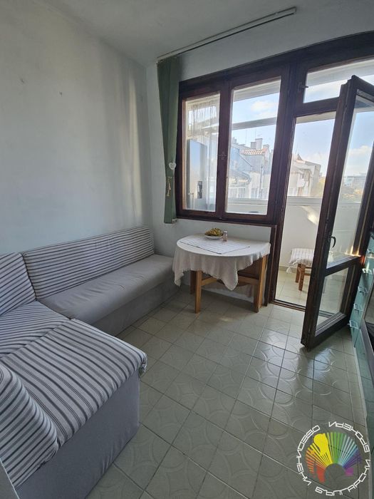 Дава се под наем Двустаен апартамент в Бургас, Възраждане - 46 кв.м за 255 € - Снимка #3