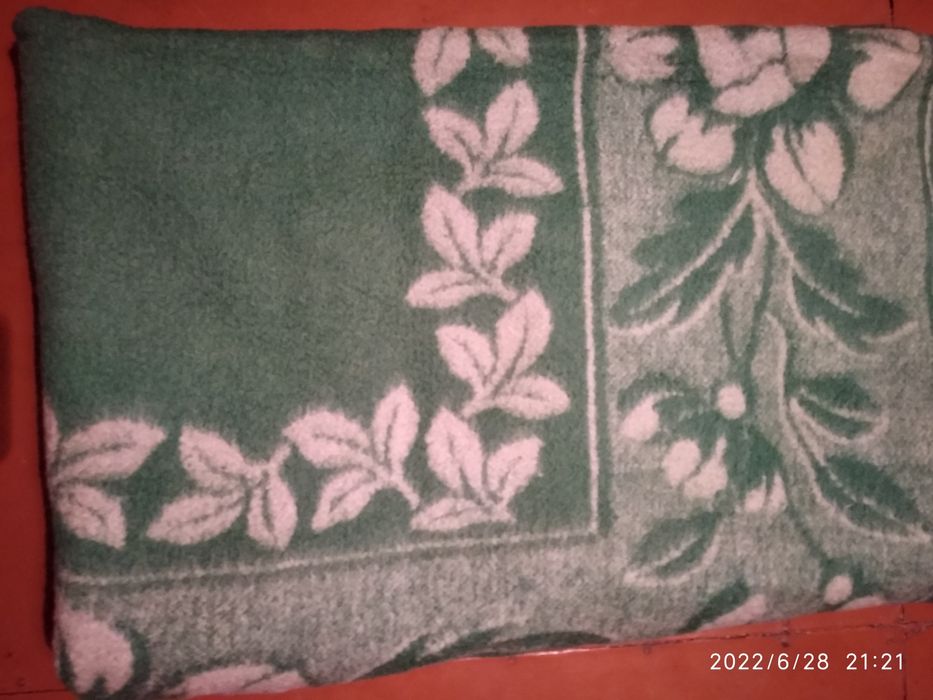 Одеяло из верблюжьей шерсти