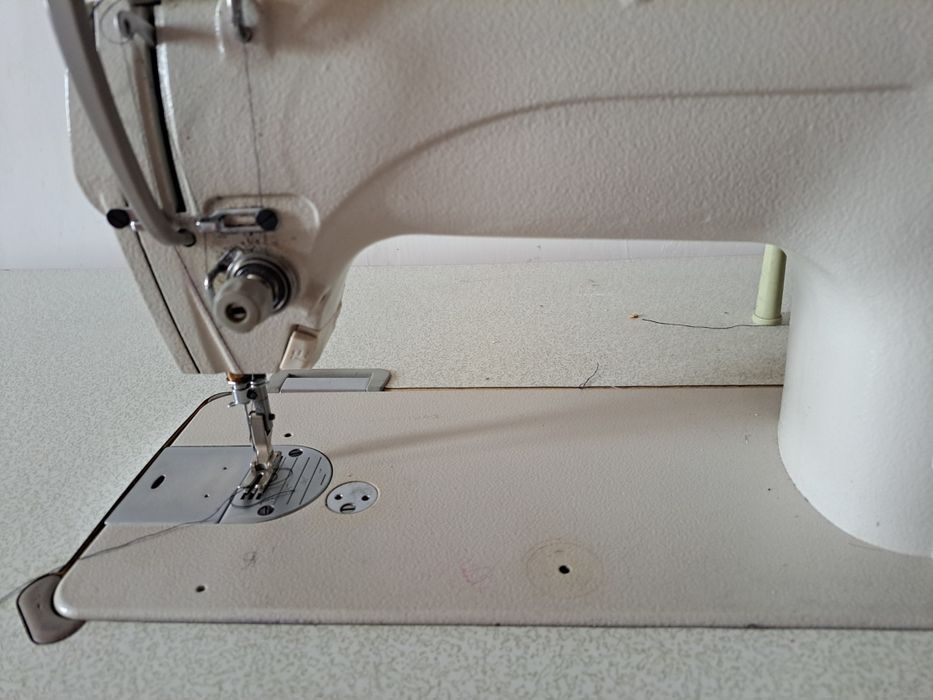 швейная машина и оберлог