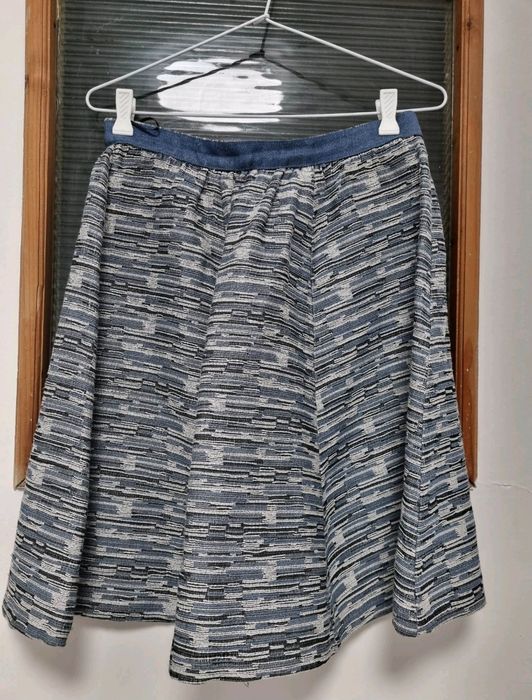 Fustă din stofă plină, mărimea s