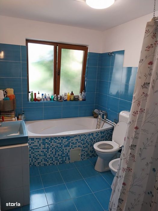 Proprietate versatilă, mobilată, utilată - 260 m² utili + 730 m² curte