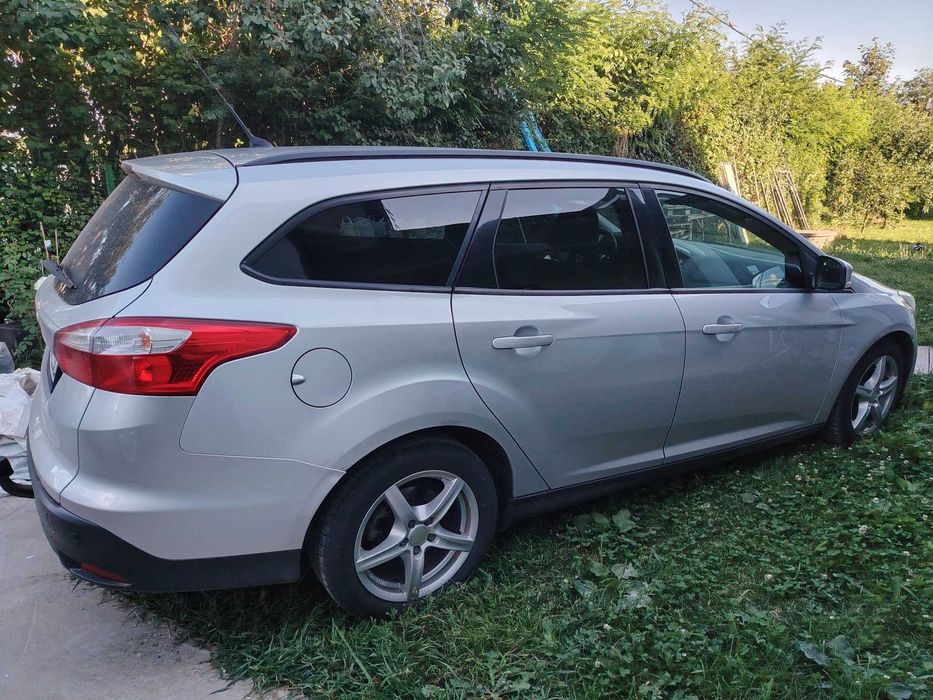 FORD Focus 2011 — imagine 3