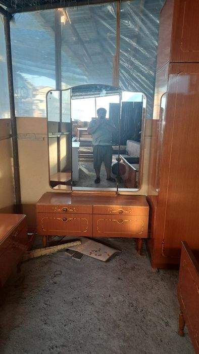 Spalniy garnitur kamplekt