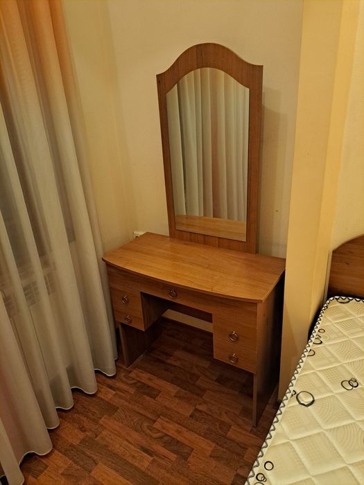 Продается кровать и комод