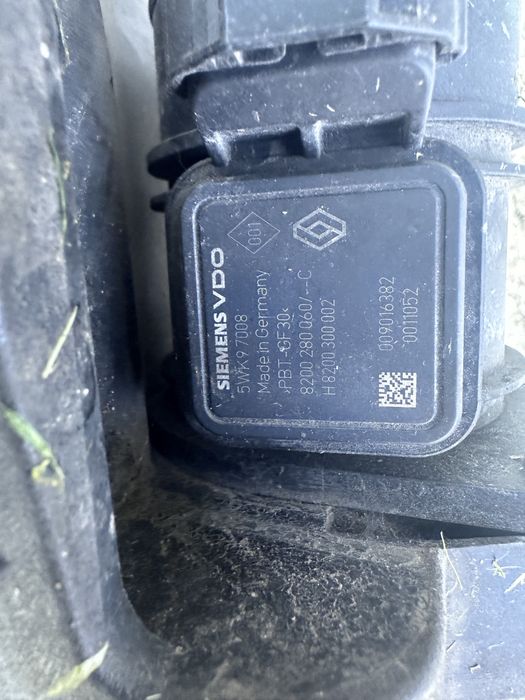 Дебитомер Опел виваро/рено трафик/нисан примастар 2.0 115 Коня