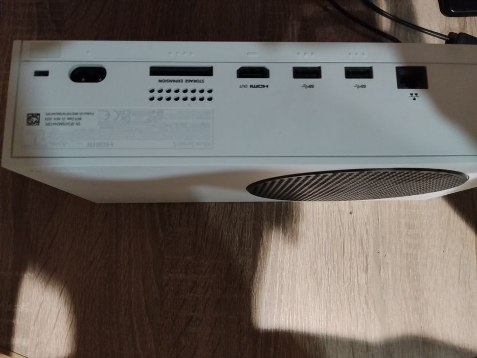 Vând Xbox seria s