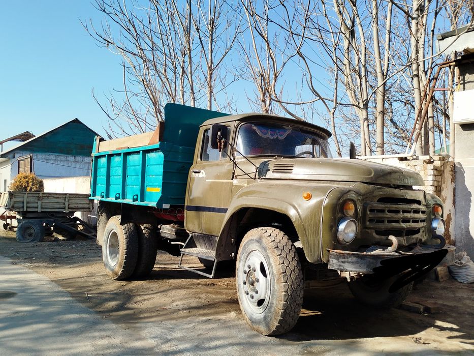 Зил самасвал састаяня зур