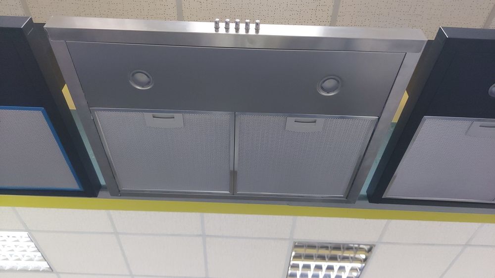 Вытяжка продается