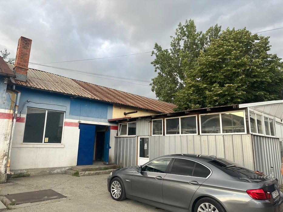 inchirez hala Str.Cireasov (in curte la Romcristal) Slatina