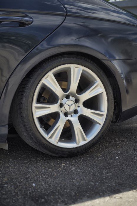 Jante cu anvelope 265 35 R18 245 40 R18 Mercedes C E S CLS CL CLK