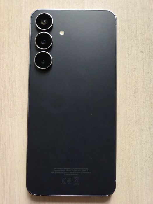 Samsung s25fe 256