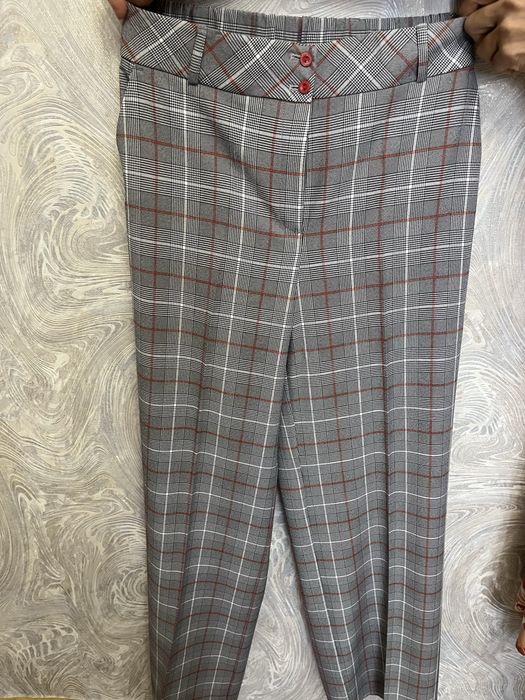 Костюм с брюками