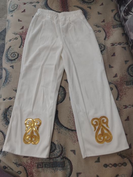 Продам национальный костюм