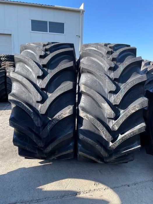 Anvelope Radiale de tractor 600/65R28 OZKA tubeless Case Fendt