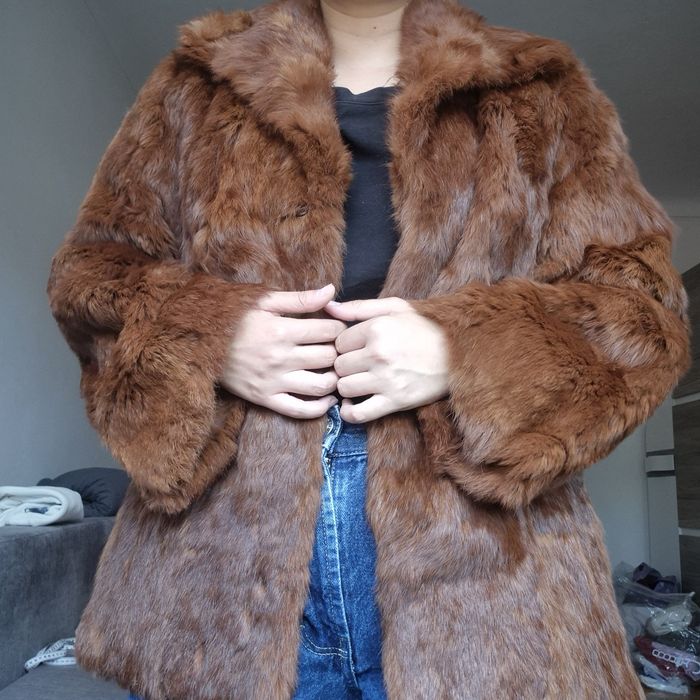 Blana maro scurta